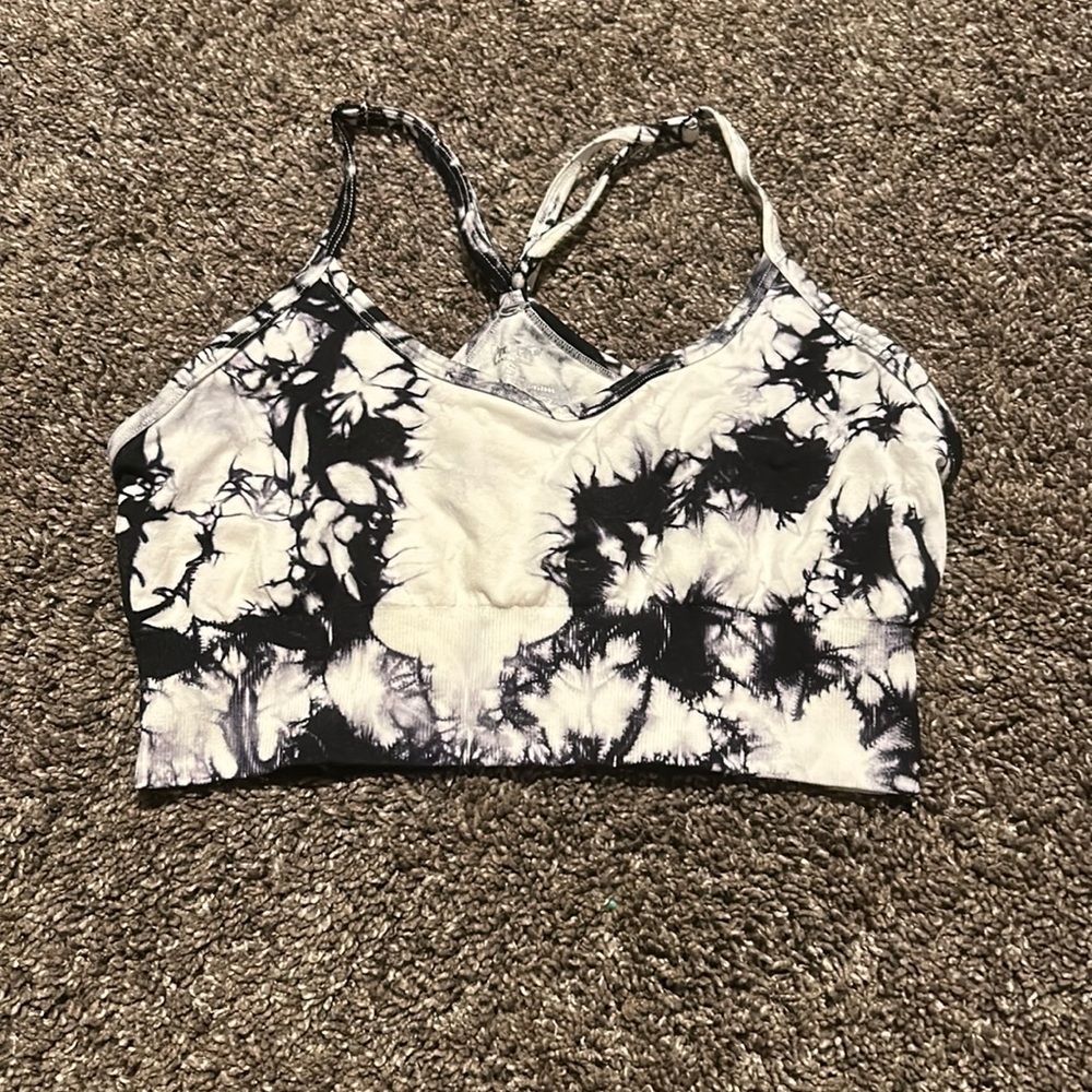 Women’s sports bra